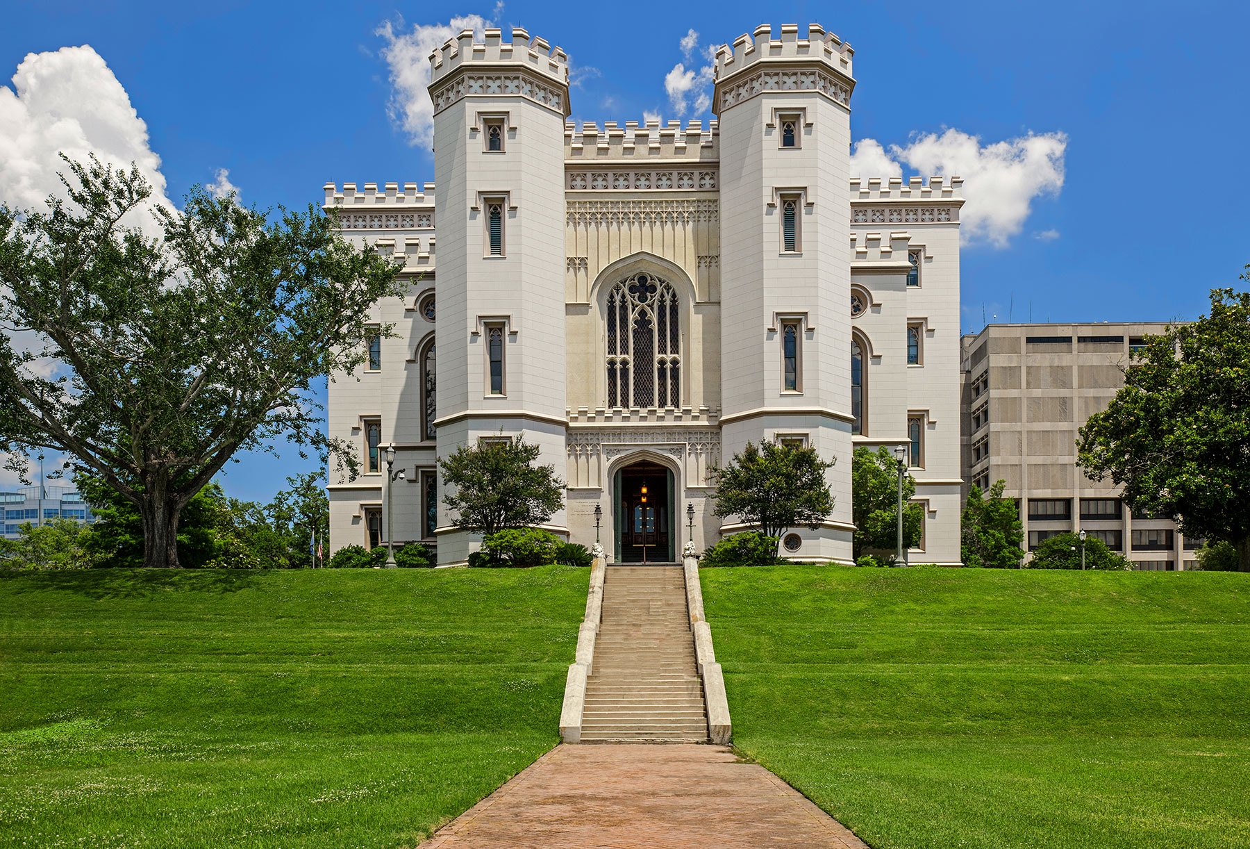 Ben Rodriguez and Charles Johnson bring Brightway Insurance to Baton Rouge