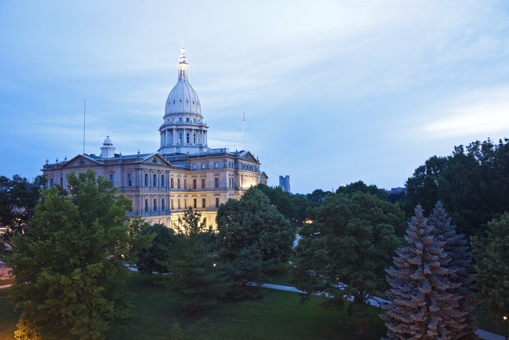 Bob Brundle introduces East Michigan to Brightway Insurance