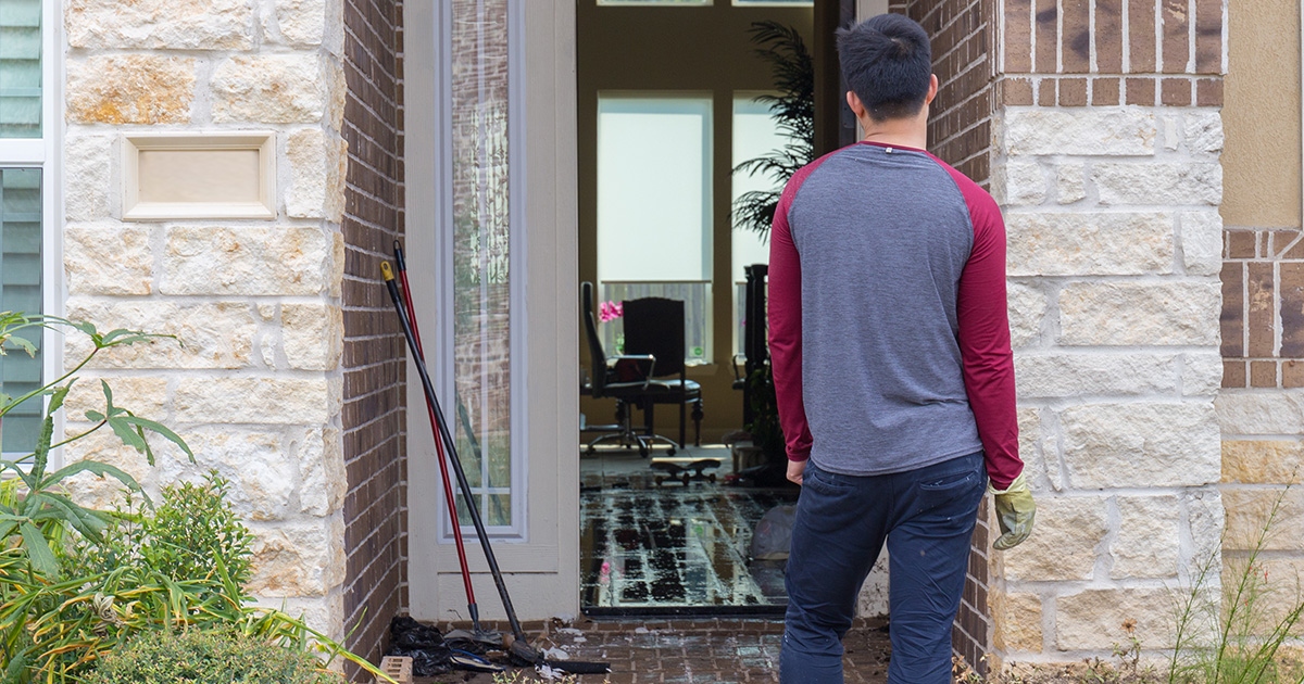 Homeowner’s and Renter’s guide to cleaning up after a flood